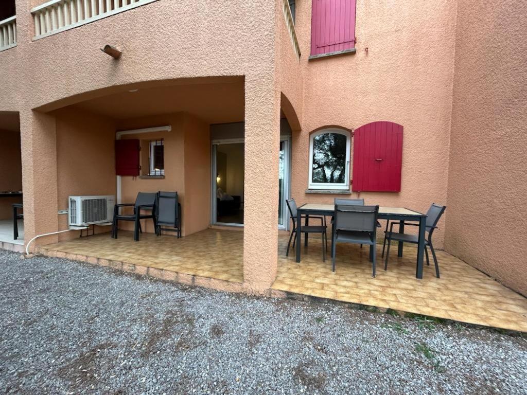 Domaine Valescure Appartement 1 Ou 2 Pieces Vue Jardin Ou Piscine Saint-Raphael (Var) Exterior foto